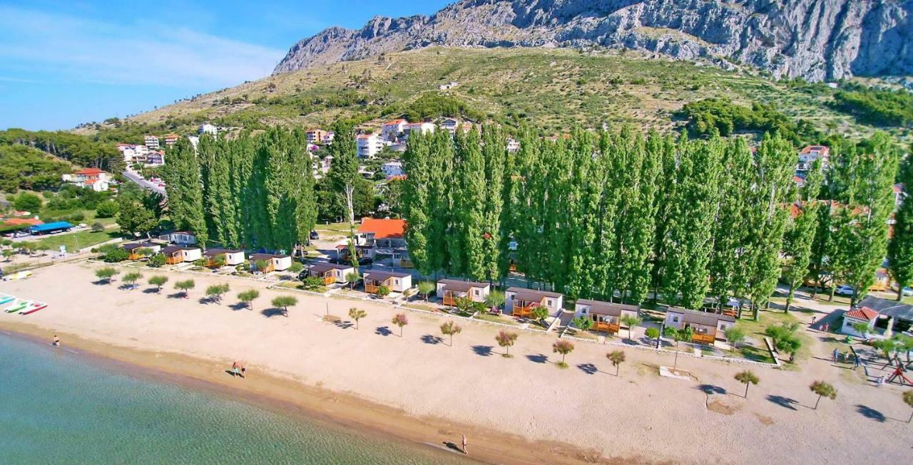 Modern New Flat Next To River Cetina Оміш Екстер'єр фото